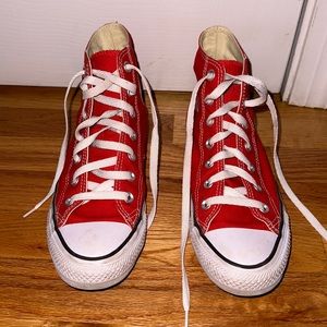 Red high top Converse (Women’s 7.5/Men’s 5.5)